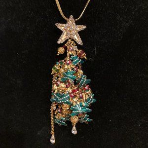 Oh Tannenbaum "Lunch at the Ritz" Christmas pin